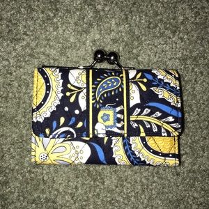Vera Bradley kiss-lock wallet